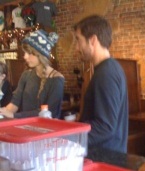 La parejita fue sorprendida en Nashville cuando iban por un helado